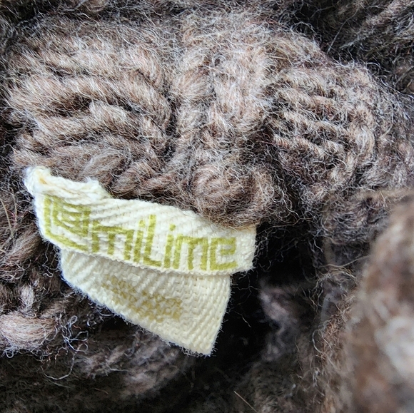 Emilime Anthro Chunky Knit Wool Poncho Neck Warmer Shawl Button Turtleneck - Picture 3 of 3